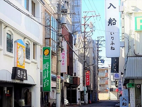 金津園